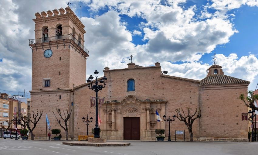 Iglesia de Santiago Apóstol (Totana - Murcia)