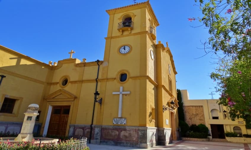Templo Parroquial de Las Tres Avemarías (Totana - Murcia)
